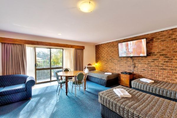 Hume Country Motor Inn (Lavington)